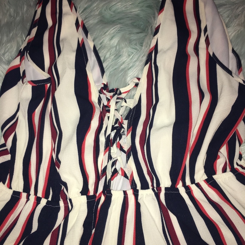 Romper - Picture 3 of 4